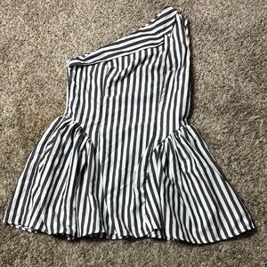 SHEIN Monochrome Striped Asymmetrical Dress